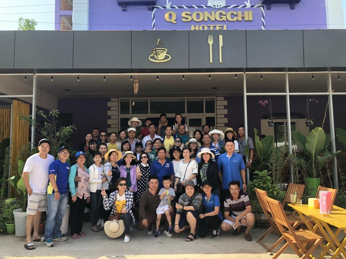 Q Songchi Hotel Chi Khu Co Ong المظهر الخارجي الصورة